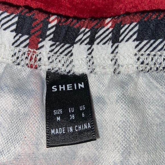 Skirt size: Medium Shein - Picture 3 of 3